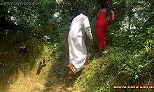 Die nasse Muschi einer afrikanischen Dorfmädchen wird von meinem großen schwarzen Schwanz gefickt